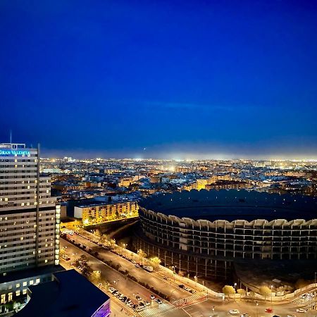Dama Iberica Apartment Валенсия Екстериор снимка