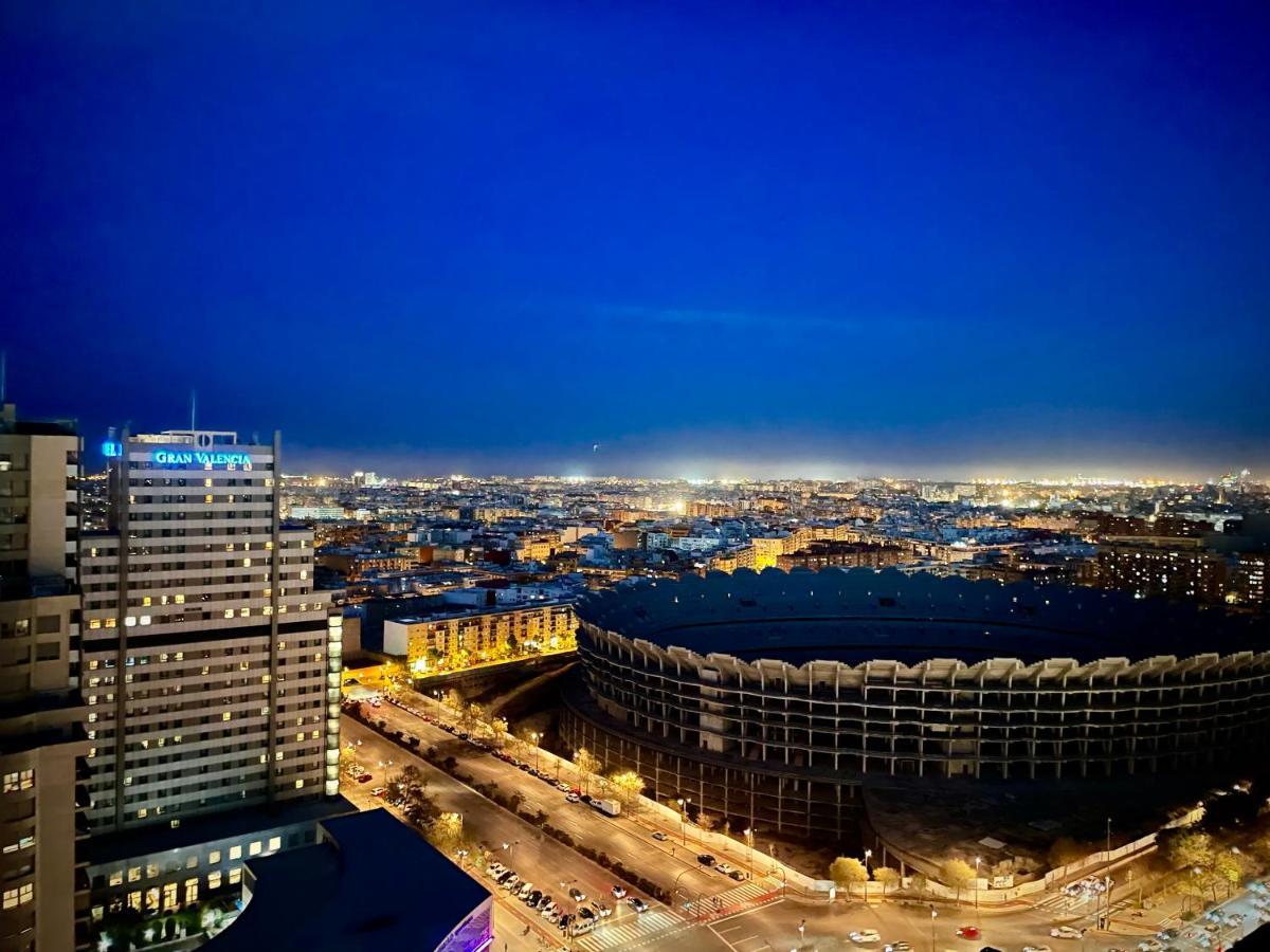 Dama Iberica Apartment Валенсия Екстериор снимка